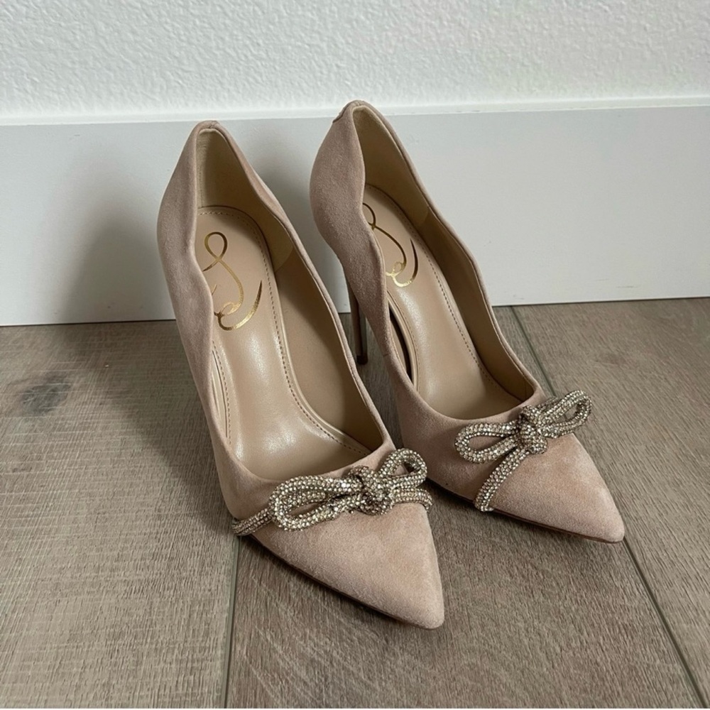SAM EDELMAN Nude Suede Bow Pump Heels
